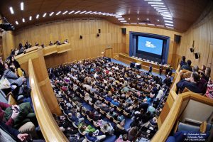 Γενική φωτογραφία απο την αίθουσα απονομής